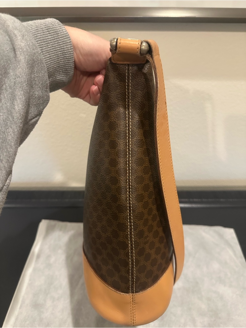Celine Brown and Tan Shoulder Bag - Picture 5 of 12